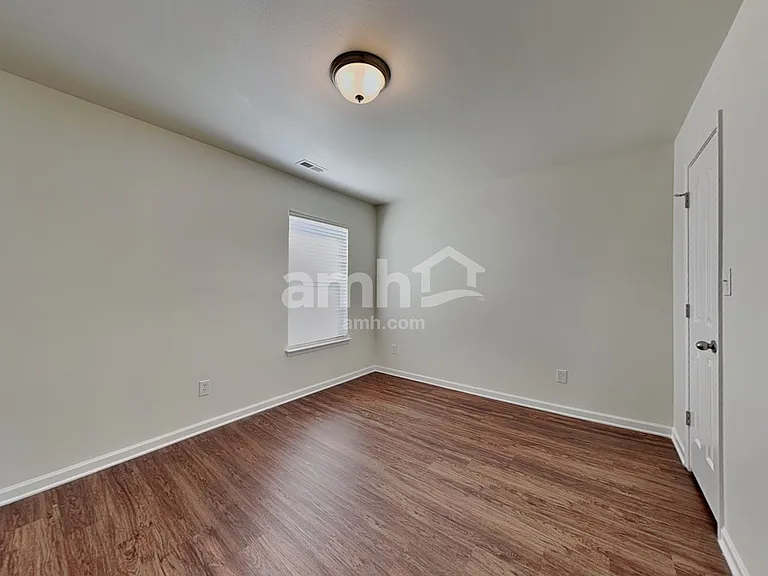 2524 Ingleside Dr — Photo 19