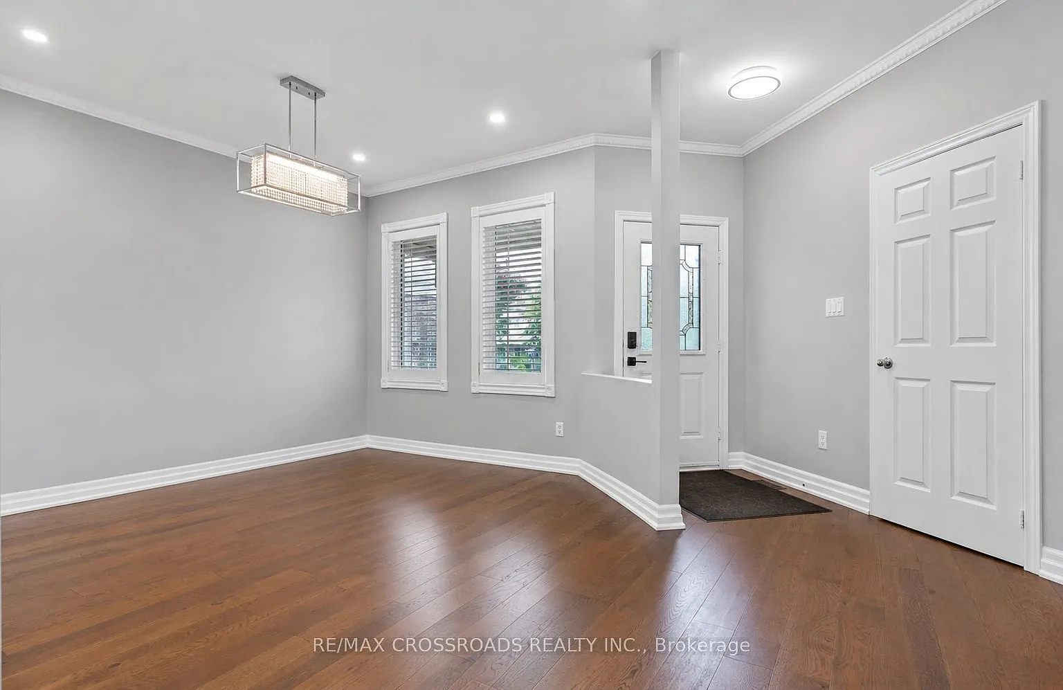 4 bed, $3,300 — Photo 3
