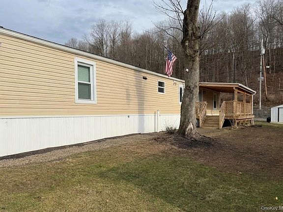 2nd image of 567 Sheafe Road #10