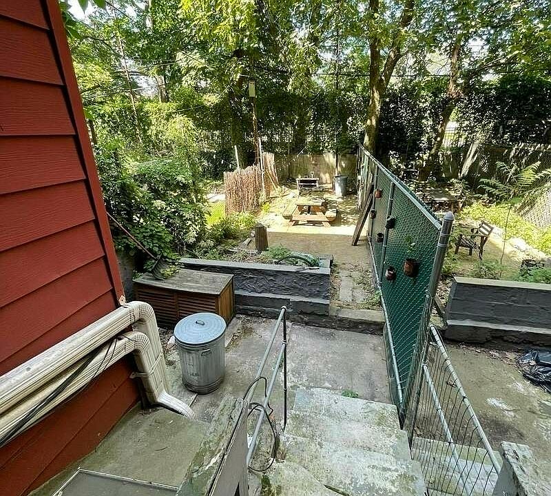 1st image of 339 18th St #L1