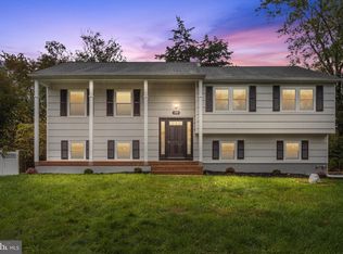 179 Nottaway Ln, Toms River, NJ 08755