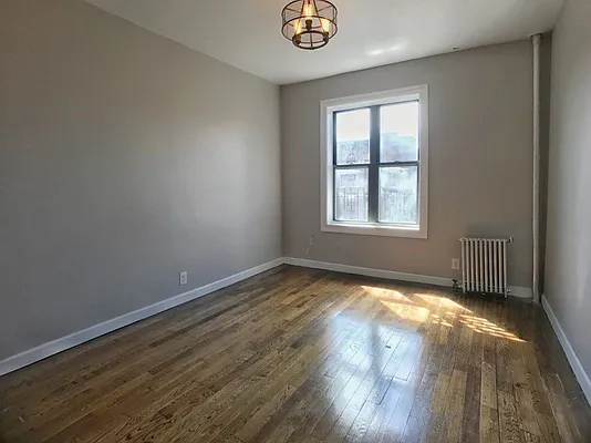 Rented by Bohemia Realty Group | media 11