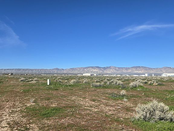 3rd image of Highway 58 Business & Lonebutte Rd