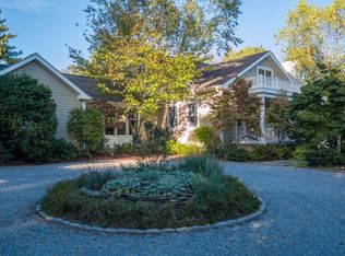 558 Ridge Rd, Fair Haven, NJ 07704