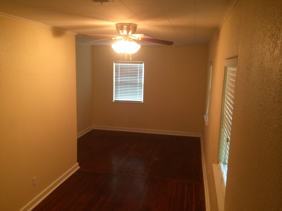 1st image of 118 Cibolo Dr