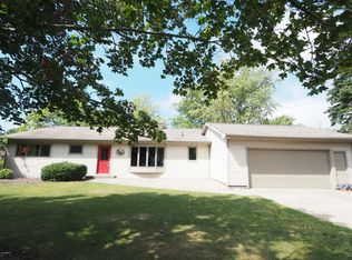 5185 Hillview Dr, Muskegon, MI