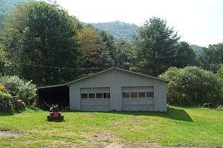 2 car detached garage