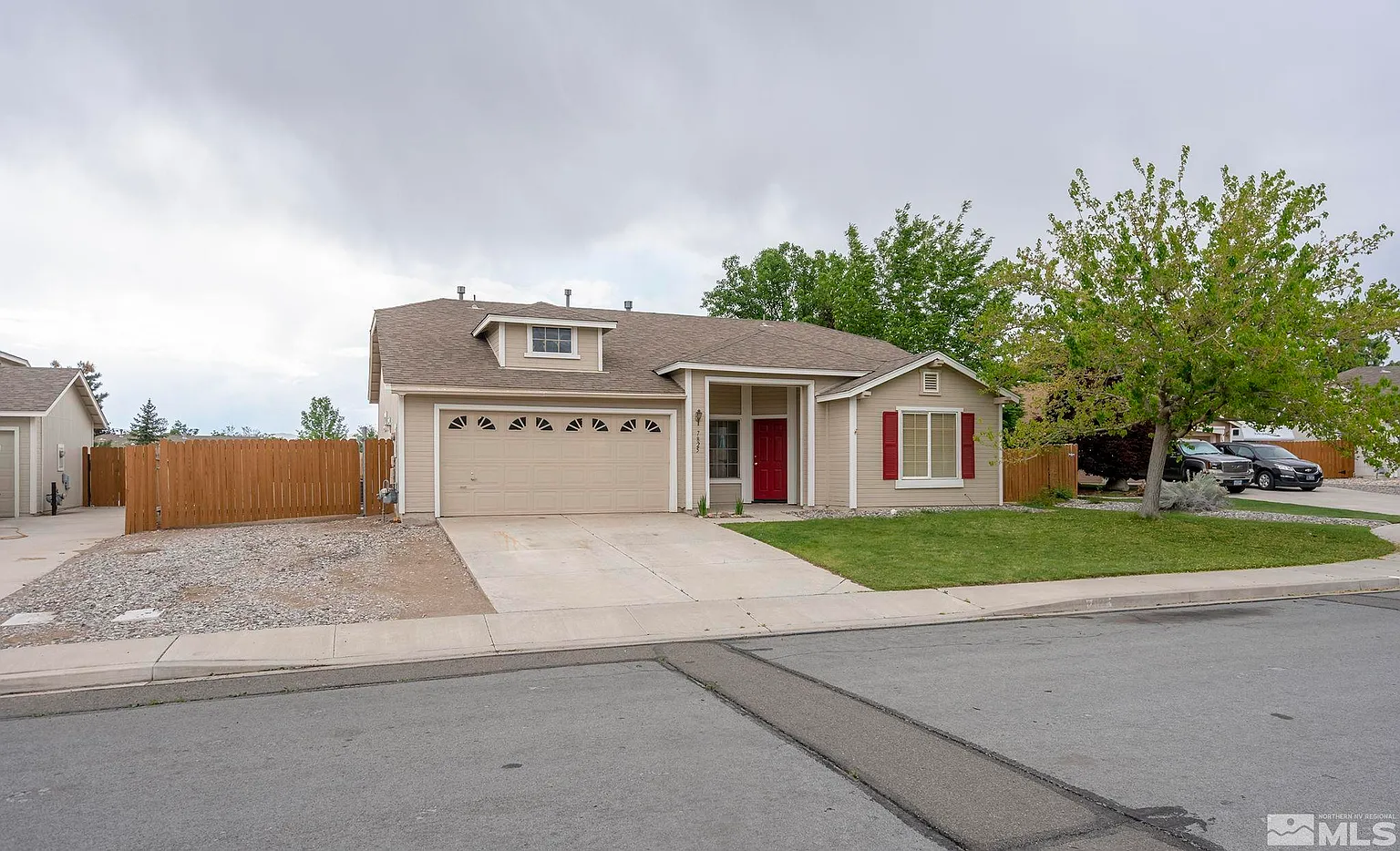 7825 Zafiro Ct photo 1