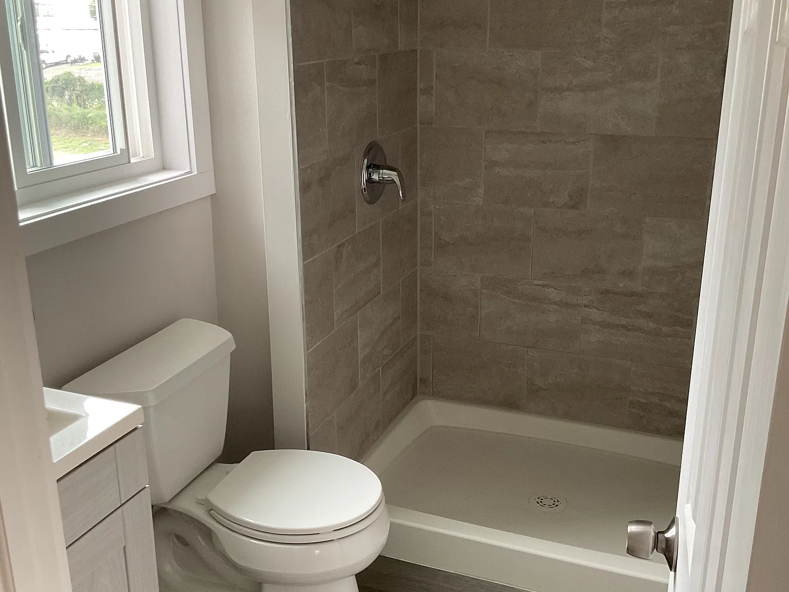 2 bed, 1400 sqft, $2,800 — Photo 2