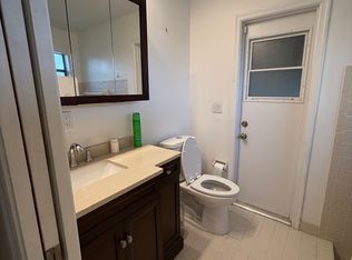 1048 NW 99th Ave, Plantation, FL 33322