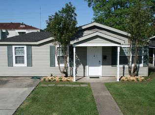 2705 Rose Dr, Gretna, LA 70053