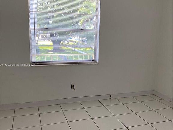 4th image of 6211 SW 37th St APT 203