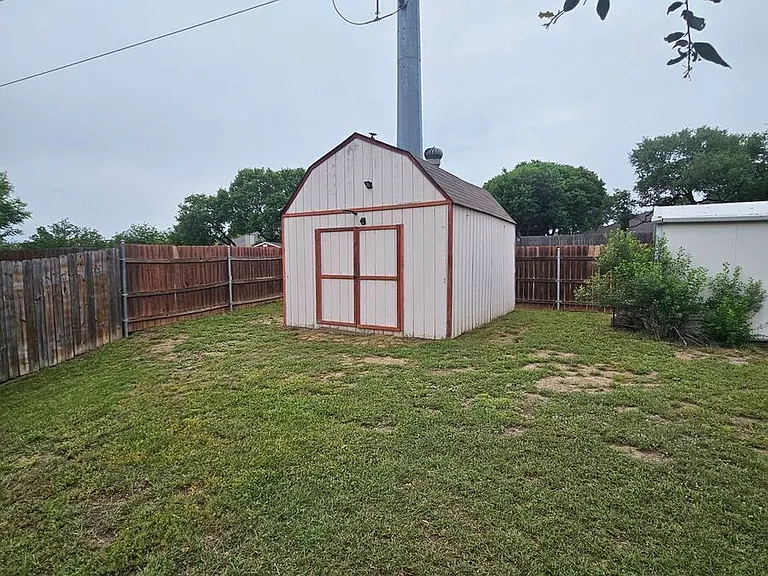 330 Canoe Dr — Photo 21