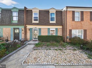 2108 Mager Dr, Herndon, VA 20170