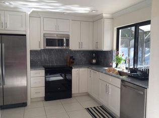 3375 NW 28th Way, Boca Raton, FL 33434