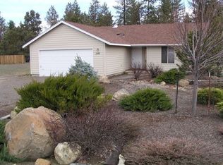 1140 E Canter Ct, Sisters, OR 97759