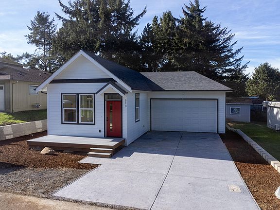 2nd image of 513 SE Jetty Ave