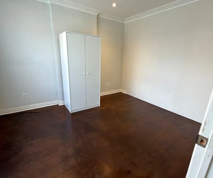 32 Belgravia Ave #MAIN — Photo 26