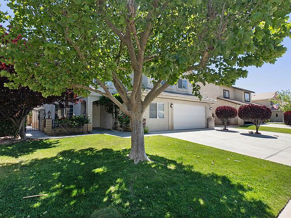 4th image of 14383 Chamberlain Dr