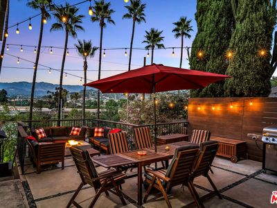 1948 Sunflower Ave, Los Angeles, CA, 90039