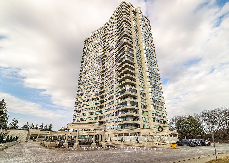 1st image of 1480 Riverside Dr #905