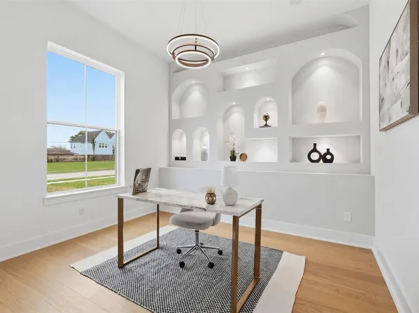204 Milwaukee Street, Houston, TX 77009