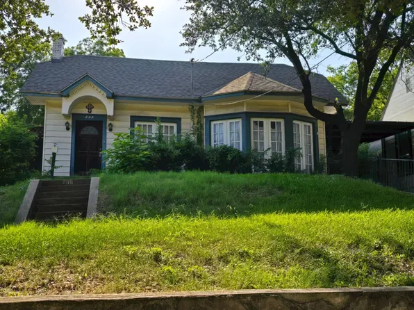 809 N Crawford St, Dallas, TX 75203
