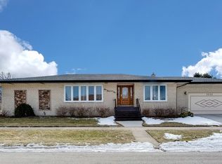 1001 Greendale Ave, Park Ridge, IL 60068