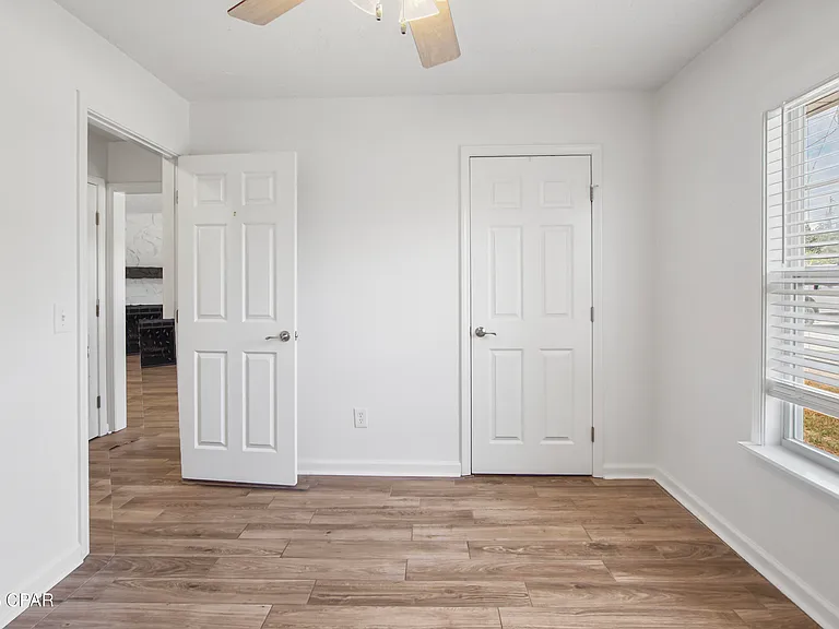 115 Circle Dr — Photo 17