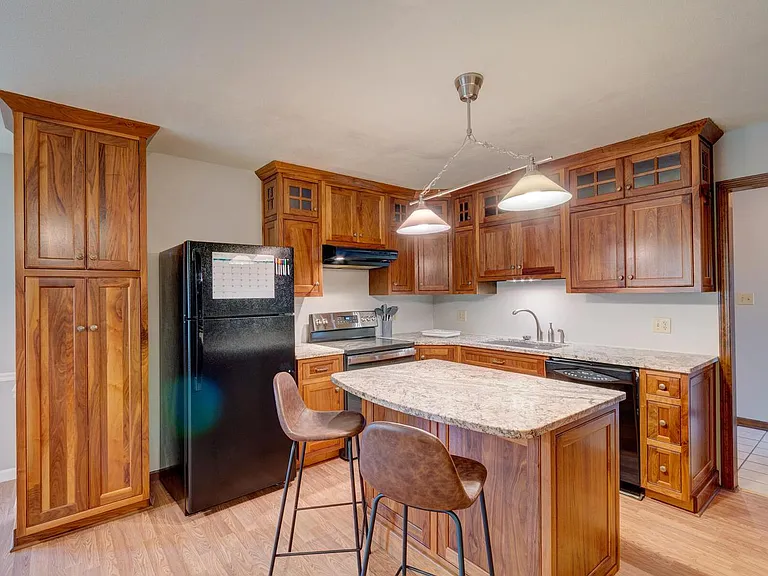 8109 Johnstown Ct — Photo 18