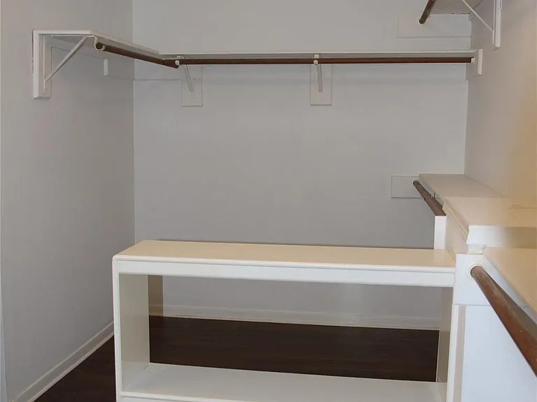 1235 Deer Ridge Dr — Photo 14