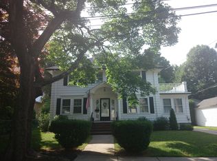50 Linnet St, West Roxbury, MA 02132