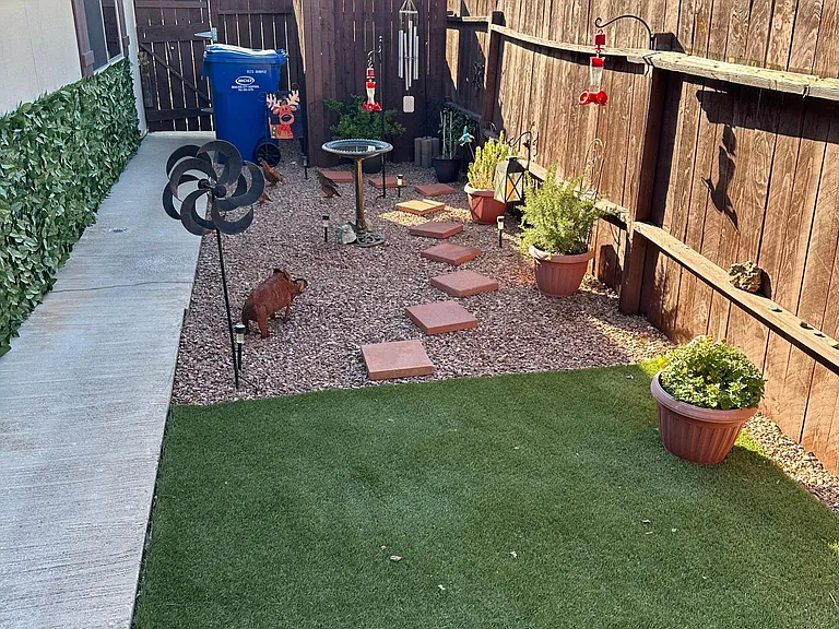 862 Del Rey Dr #A — Photo 5
