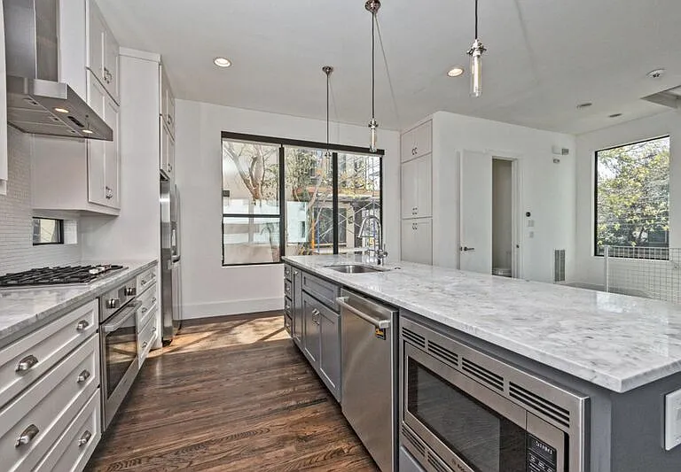 2522 N Henderson Ave #3 — Photo 10