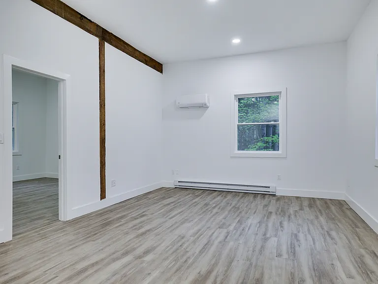 127 Evergreen Ln — Photo 18