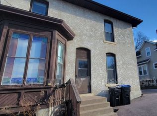 103 Lincoln St #1/2, Mankato, MN 56001