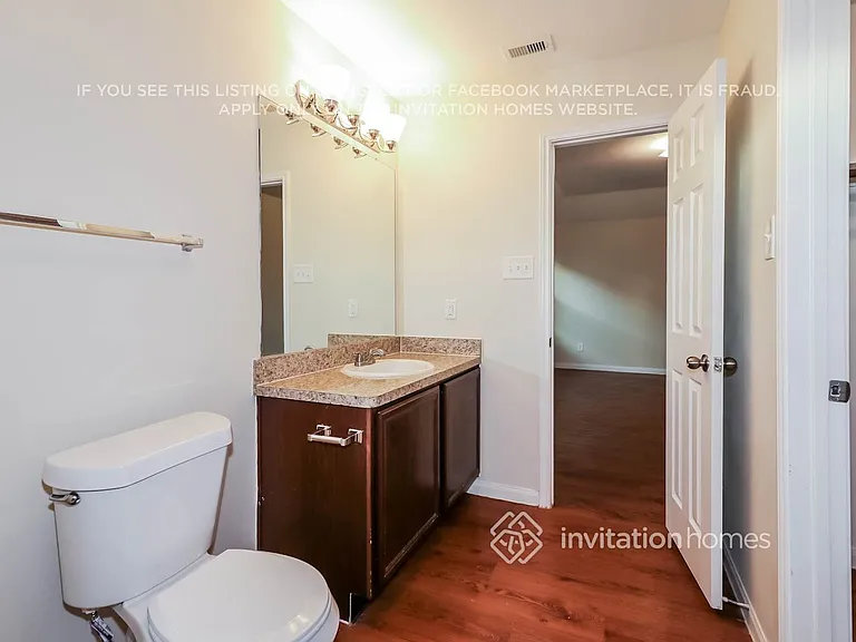 18802 Dennington Dr — Photo 15