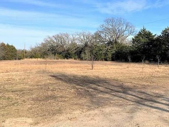 5th image of 1722 County Road 4106