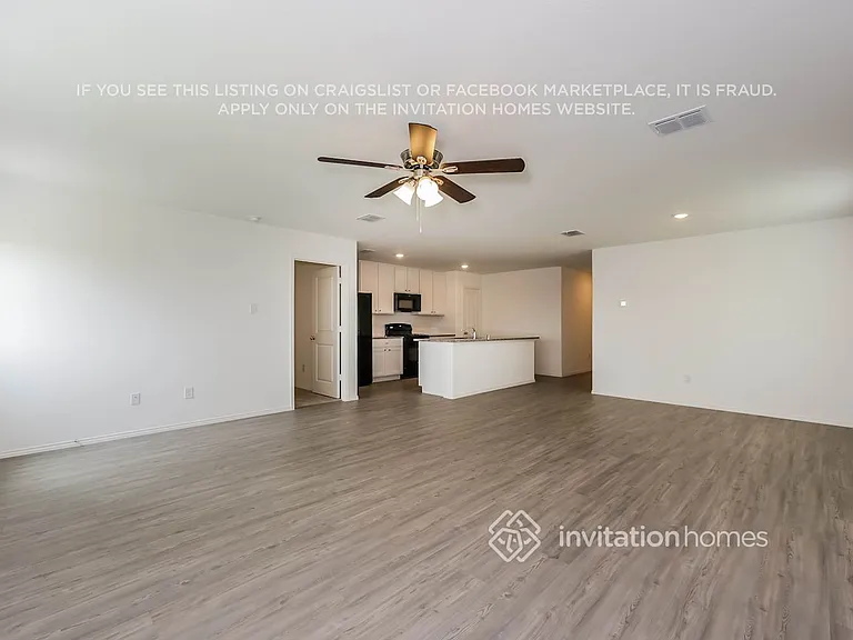 4020 Mountain Meadow Rd — Photo 5