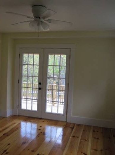 2nd image of 40 Mill St