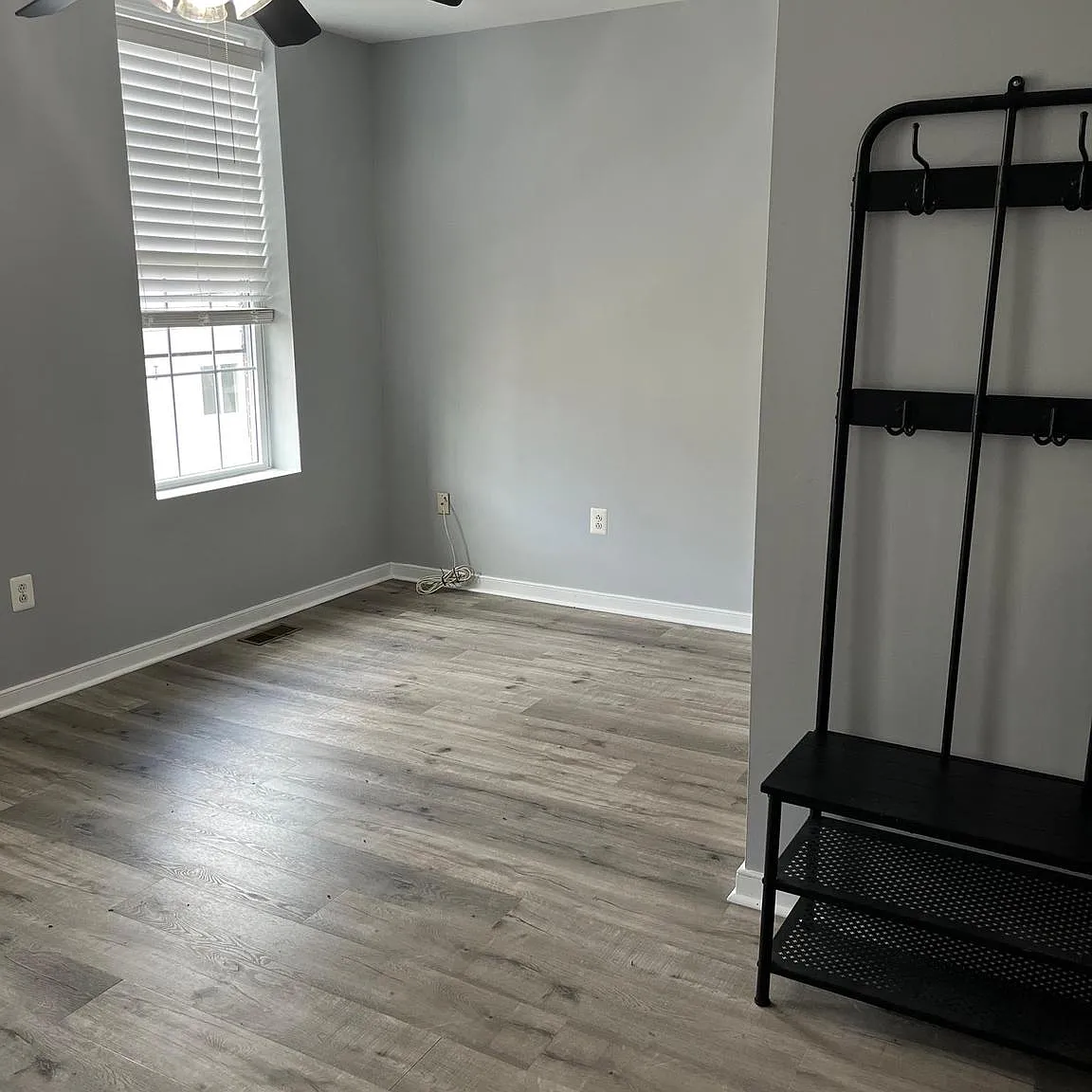 2 bed, 750 sqft, $1,550 — Photo 3