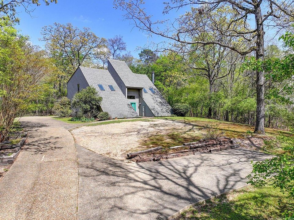 1st image of 141 Penbay Pl