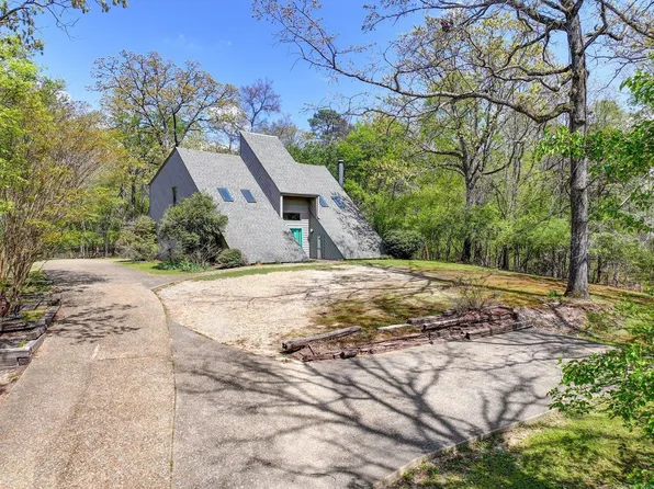 141 Penbay Pl, Hot Springs, AR 71901