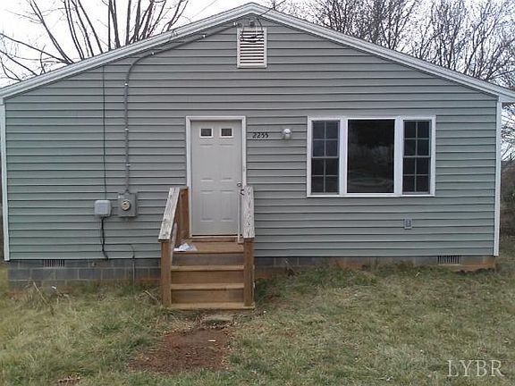 2nd image of 2255 Garfield Ave
