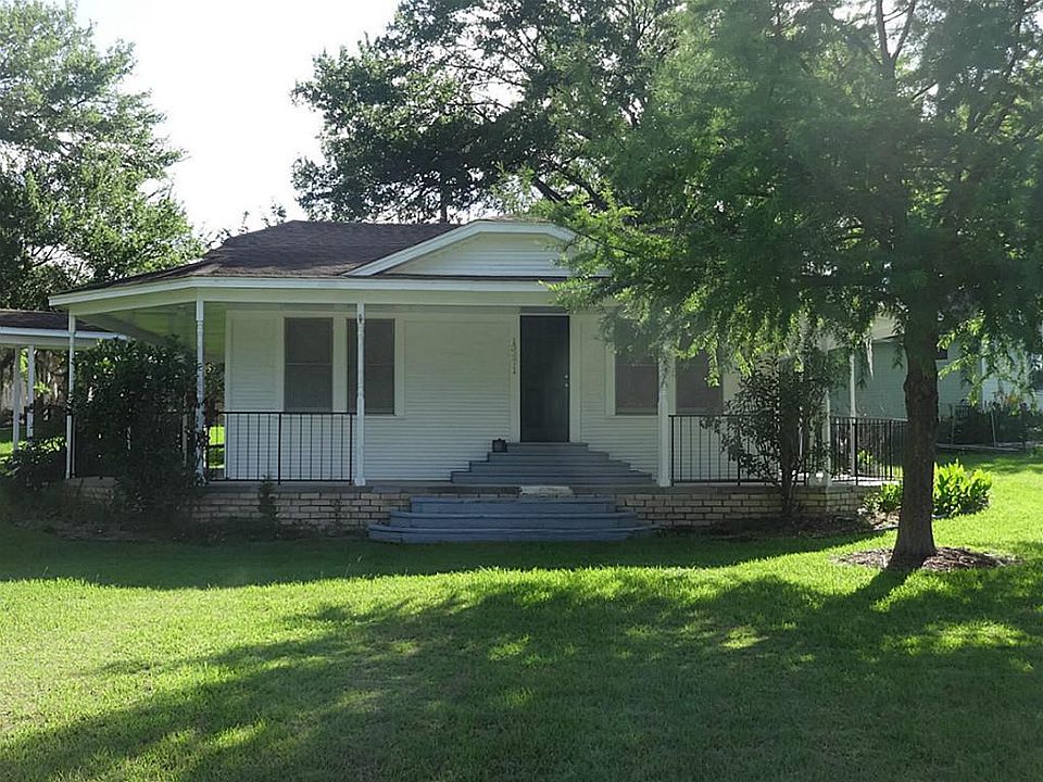 1st image of 13471 Hawthorne Dr