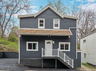 6630 Library Rd APT A, South Park, PA 15129