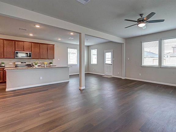 5th image of 21450 Holly Heights Rd