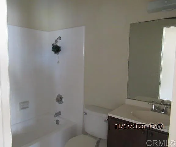 1237 E 18th St E #1237 — Photo 1
