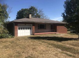 141 W Manley Court Cir, Morristown, TN 37814
