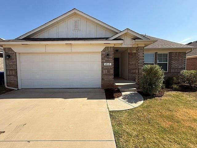 1st image of 612 Blue Fish Ct